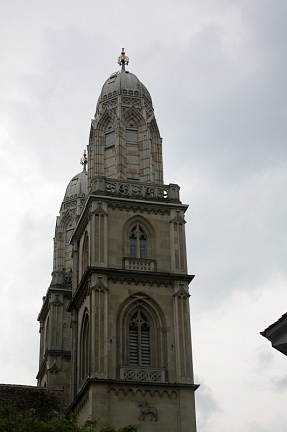 Гросмюнстер - самая большая и важная церковь Цюриха