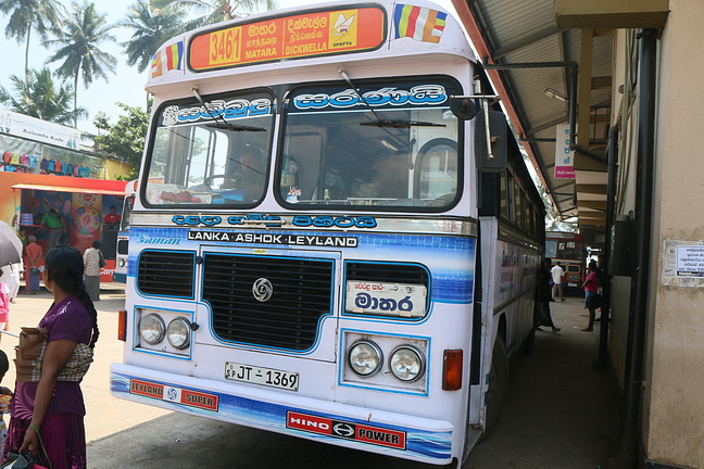 Crazy bus (Sri Lanka) - Сумашедшие автобусы Шри-Ланки